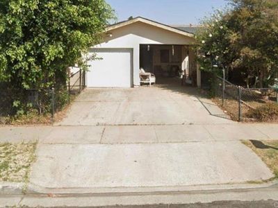 4750 Calle Estrella