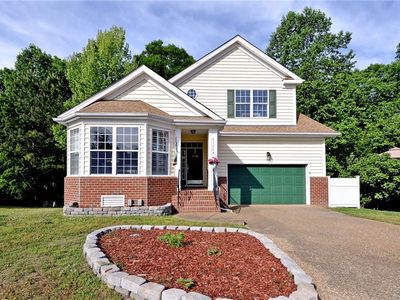 5320 Queen Bishop Ln