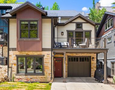 80 Daly Ave