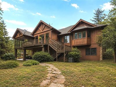 621 Crystal Bay Dr
