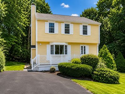 2 Mayflower Cir