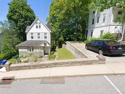32 Terrace Place