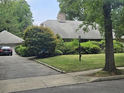 65 Saddle Lane