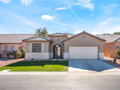 5949 Pavilion Lakes Ave