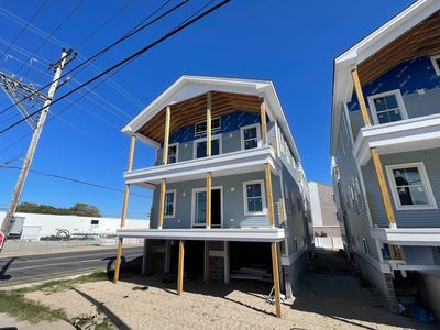 247 W Oak Ave #1