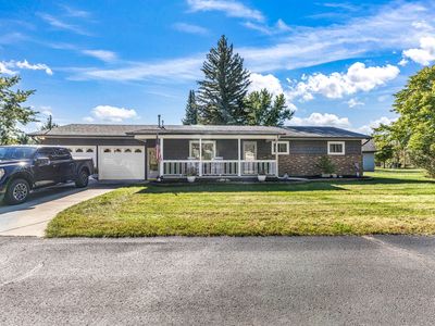 707 Tawas Ln