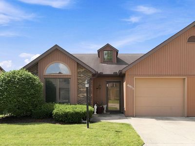 4905 Woodmark Ct