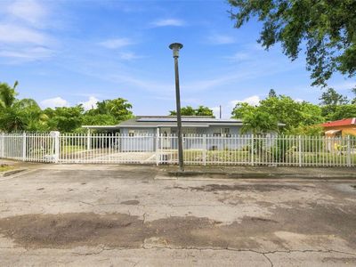 1299 NW 120th St
