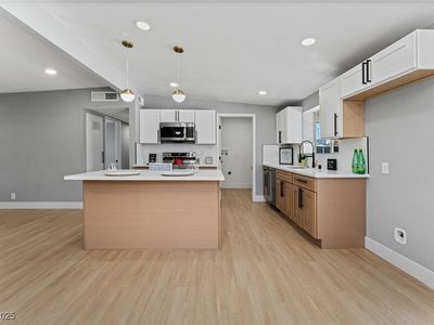 2057 Palma Vista Ave