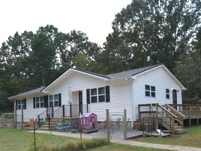 725 Shinault Rd