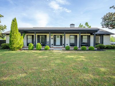 280 Bowen Dr