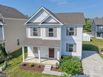 102 Flying Cloud Dr