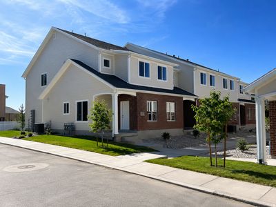 783 N Pheasantbrook Cir #2A
