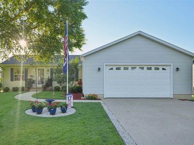 Property at 602 S Jackson St, Lisbon, IA