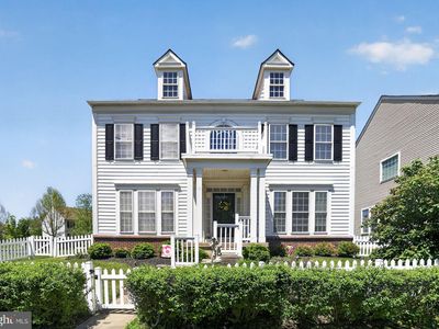 10 Croft Dr