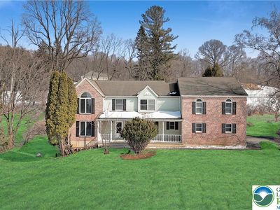 15 Spring Water Ct
