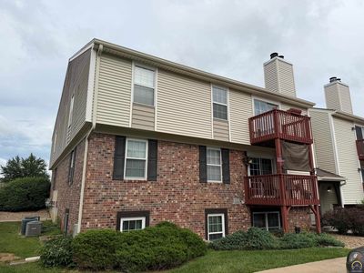 2925 SW Maupin Ln APT 201