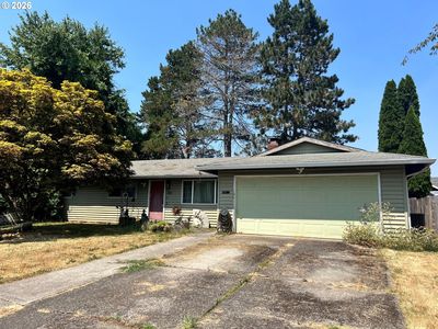193 NE 35th Ct