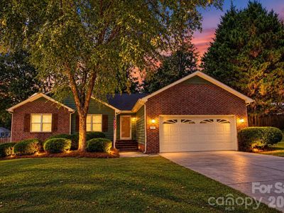 Property at 101 Antelope Dr, Mount Holly, NC