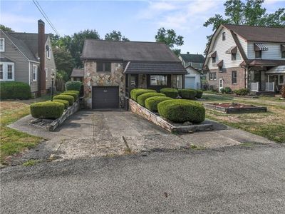 1245 Avondale Dr