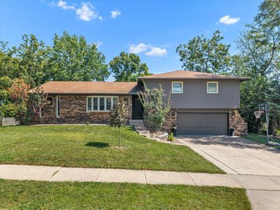 4105 Rolling Hills Dr
