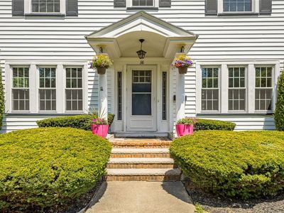 38 Barons Rd