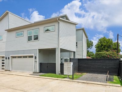 7702 Jacquelyn Oaks Rd
