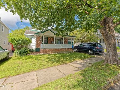 27 Lexington Avenue