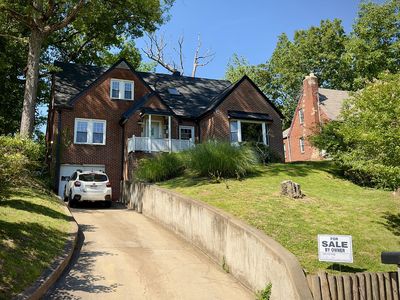 1725 Massey Cir