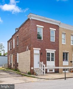 1 S Kresson St