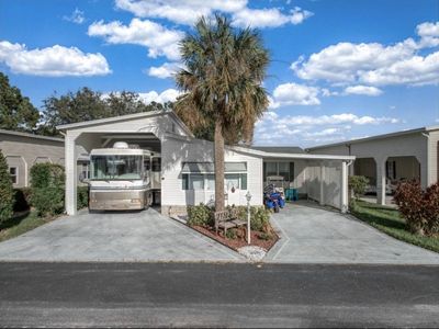 652 Safari Hunt Dr