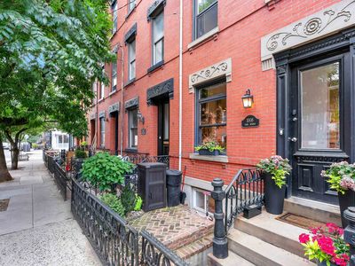 1008 Park Ave
