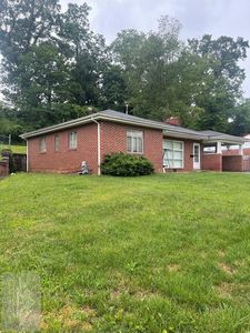 Property at 901 Park Ave, Princeton, WV