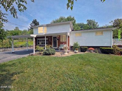 776 Reservoir Rd