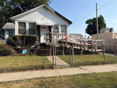 27 Midwood Street