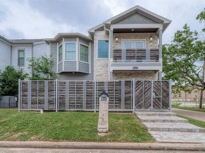 1923 Bittercreek Dr