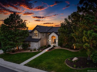 4 Red Tail Drive