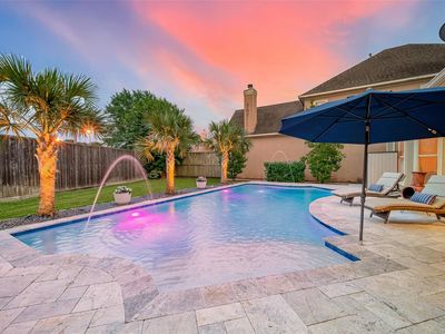 22 Stonegate Park Ct