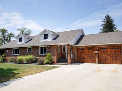 25 Bogue Ave