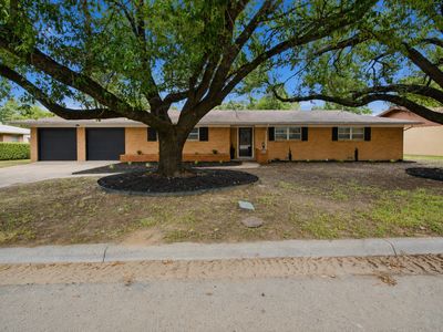 1389 N Wildwood Dr