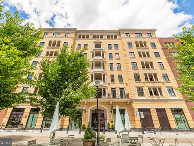 8551 Connecticut Ave APT 411