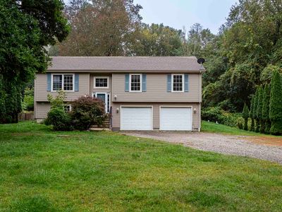 Property at 10 Mathieu Street, Taftville, CT