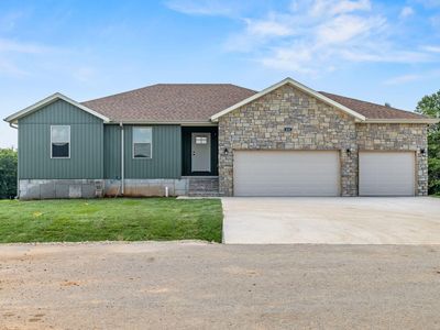 421 Beavertail Road