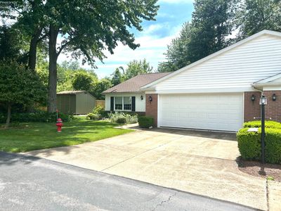 Property at 126 Leisure Ln, Norwalk, OH