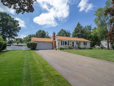 88 Meadowlark Dr