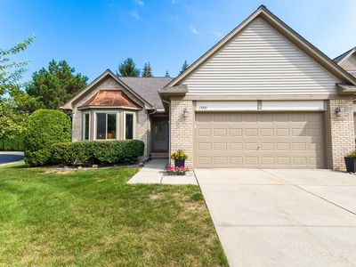 Property at 15341 Pebble Pointe Dr, Clinton Township, MI