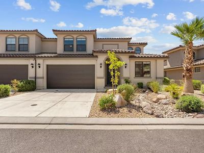 2264 E Cascada Way