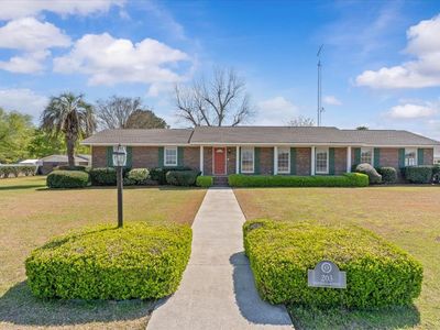 Property at 203 Dogwood Ave, Columbia, AL