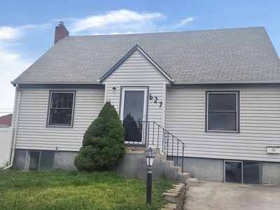 627 NW 9th St