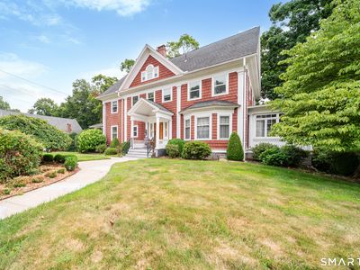 219 Hillside Avenue